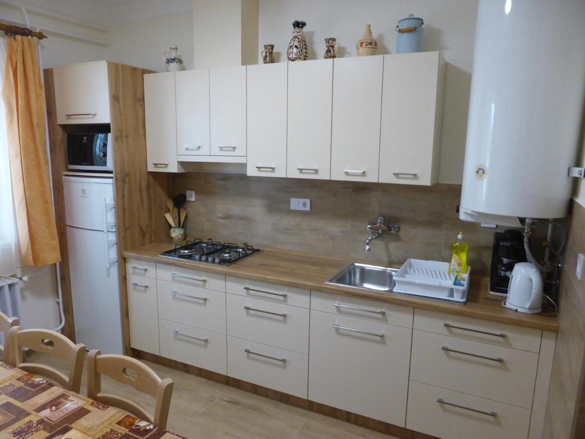 Napfeny Apartman Es Vendeghaz Egerszalók Eksteriør billede